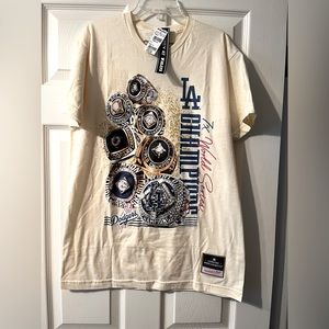 LADodgers t shirt.